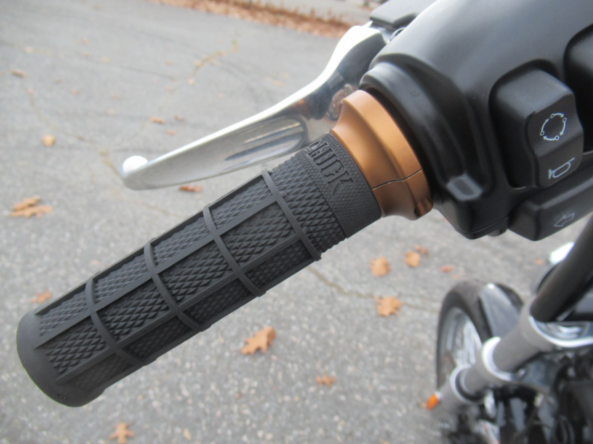 Used 2021 Harley-Davidson Cruiser Motorcycle - Image 12