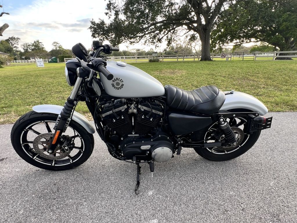 Used 2020 Harley-Davidson® Sportbike Motorcycle - Image 10