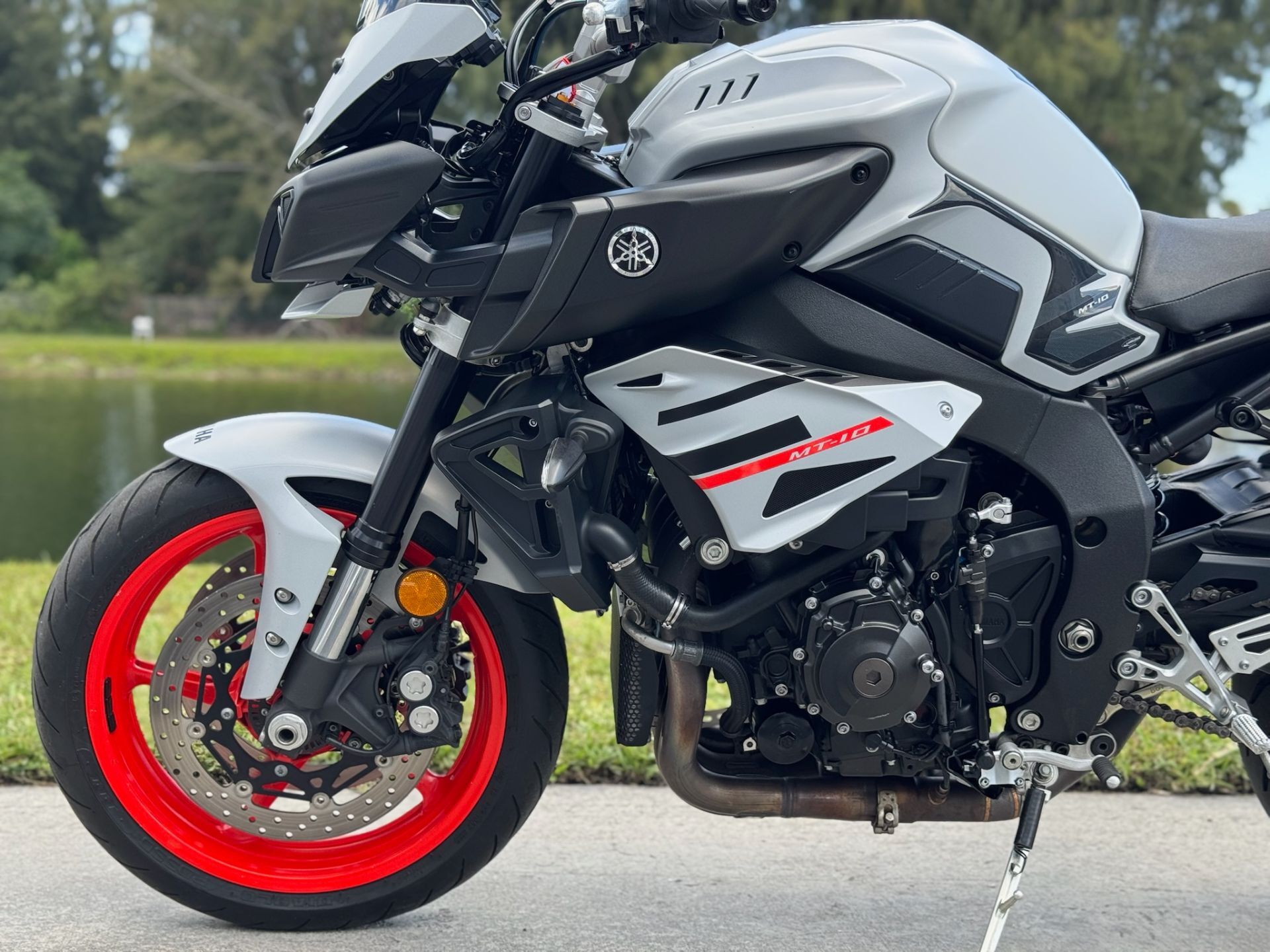 Used 2019 Yamaha MT-10 For Sale - Image 9