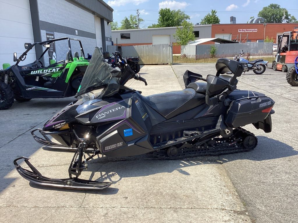 Used 2017 Arctic Cat® Snowmobile Pantera 7000 Limited - Image 4