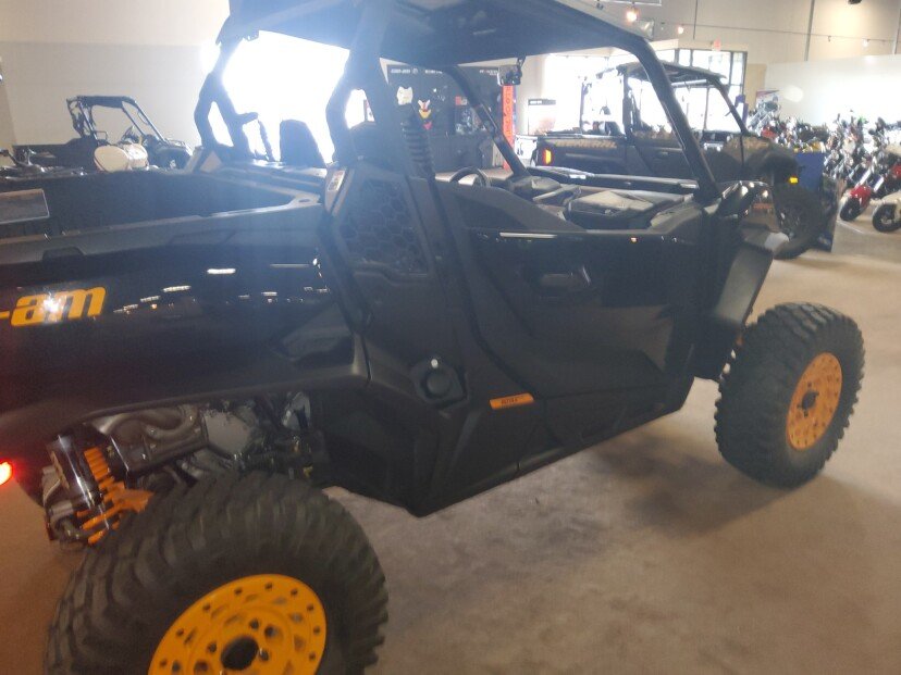 New 2022 Can-Am Commander 1000R XT - Image 3