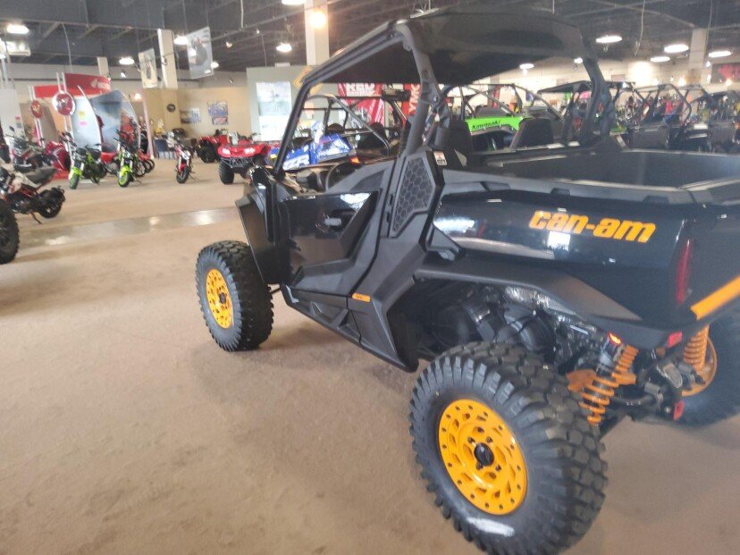 New 2022 Can-Am Commander 1000R XT - Image 9