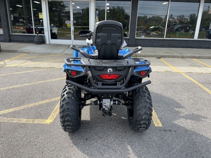 New 2022 Can-Am Outlander MAX 570 - Image 9