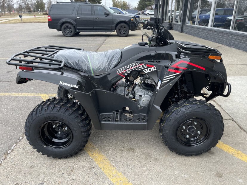 New 2023 Kawasaki Brute Force 300