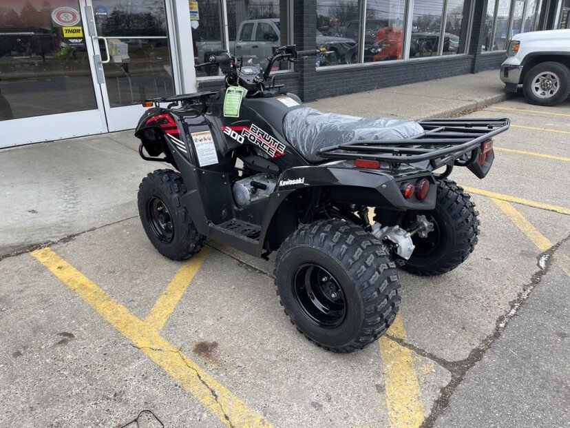 New 2023 Kawasaki Brute Force 300 - Image 9