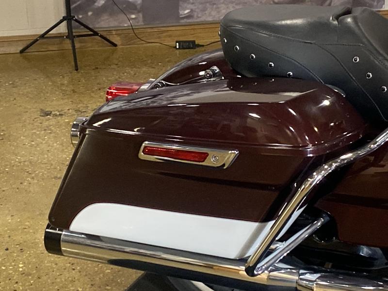 2021 Harley-Davidson® FLHR - Road King® - Image 3