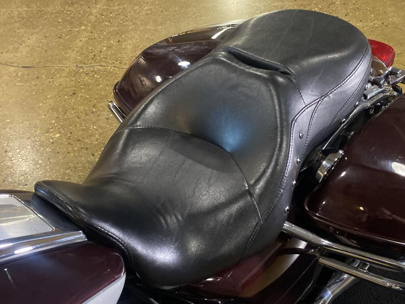 2021 Harley-Davidson® FLHR - Road King® - Image 16