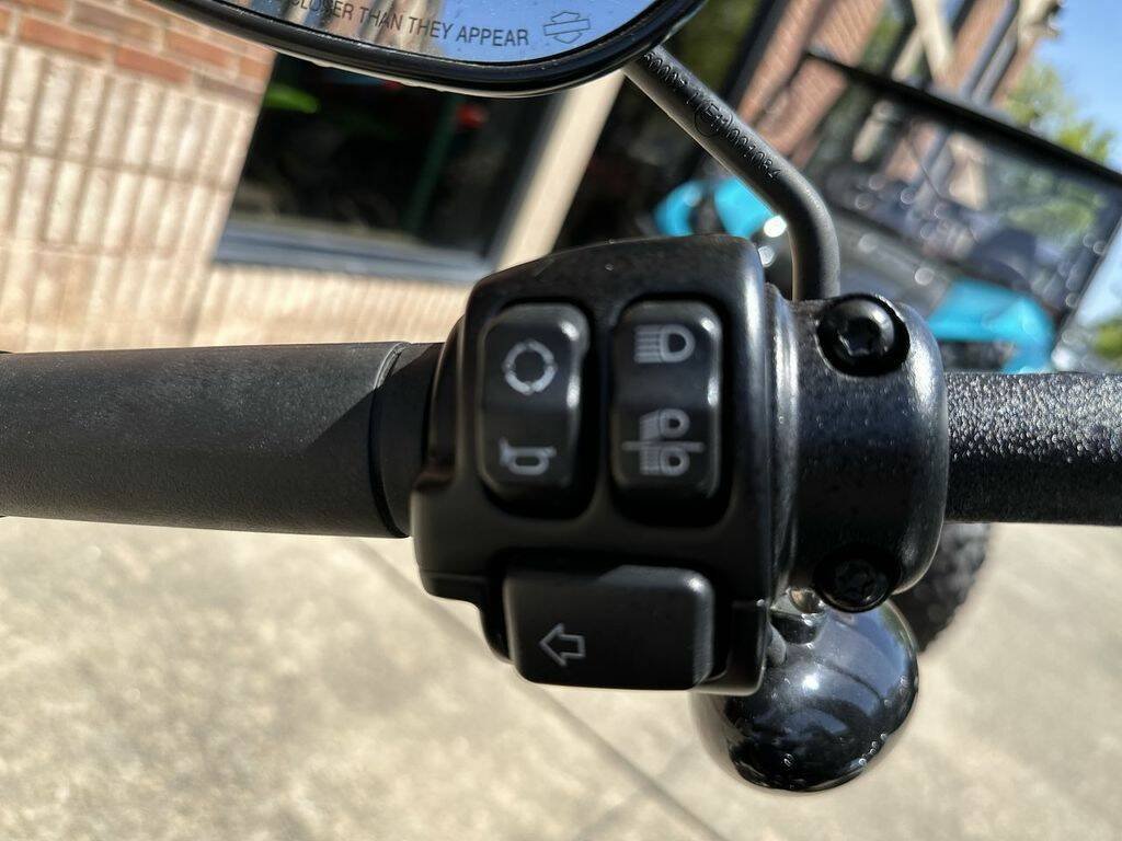 2022 Harley-Davidson® FXBBS - Street Bob® 114 - Image 18