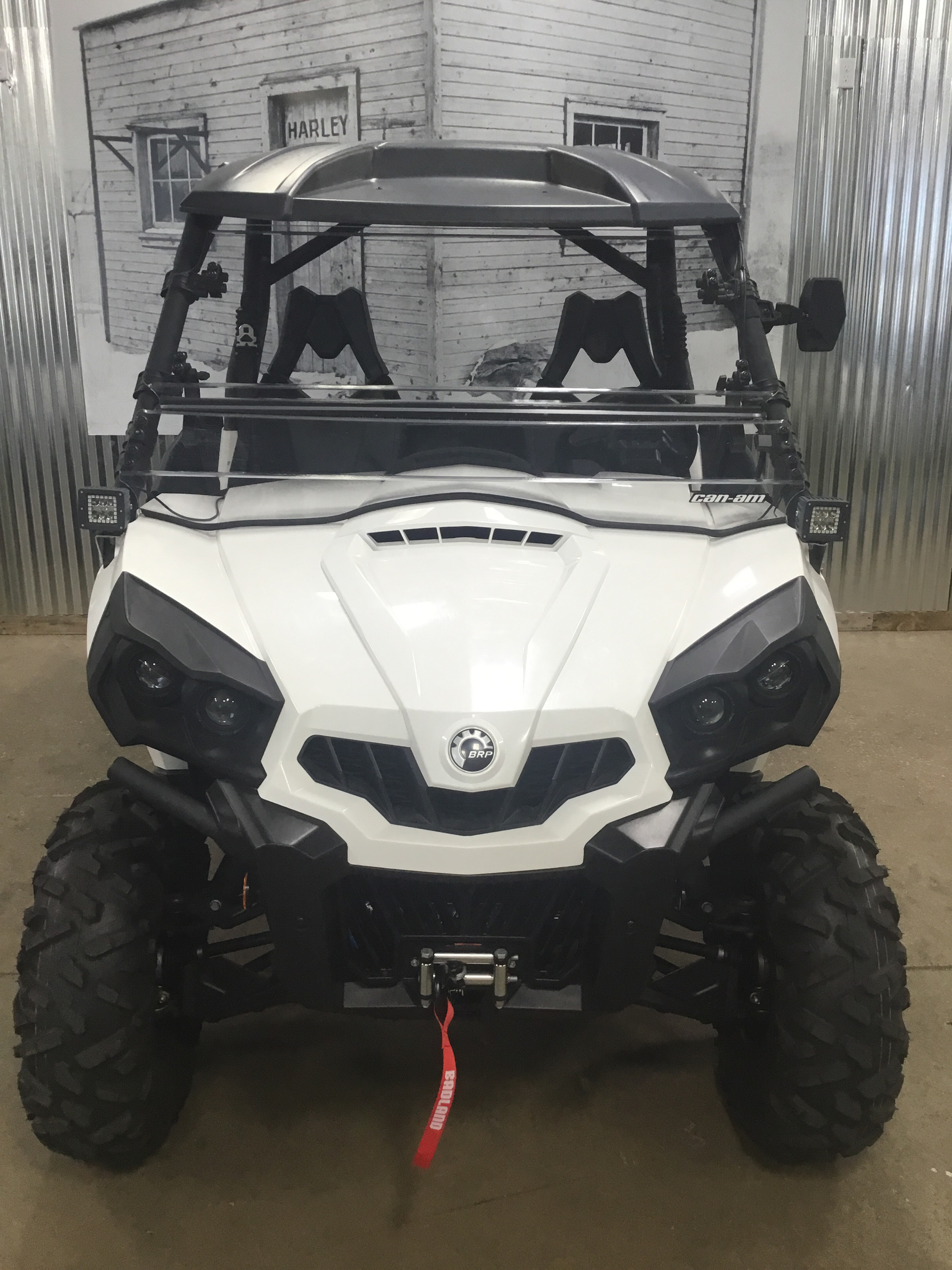 Used 2020 Can-Am UTV/Utility Commander 800R - Image 3
