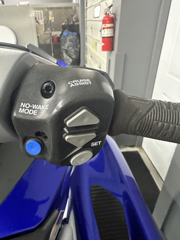 Used 2009 Yamaha Two Seater Personal Watercraft FX SHO - Image 9