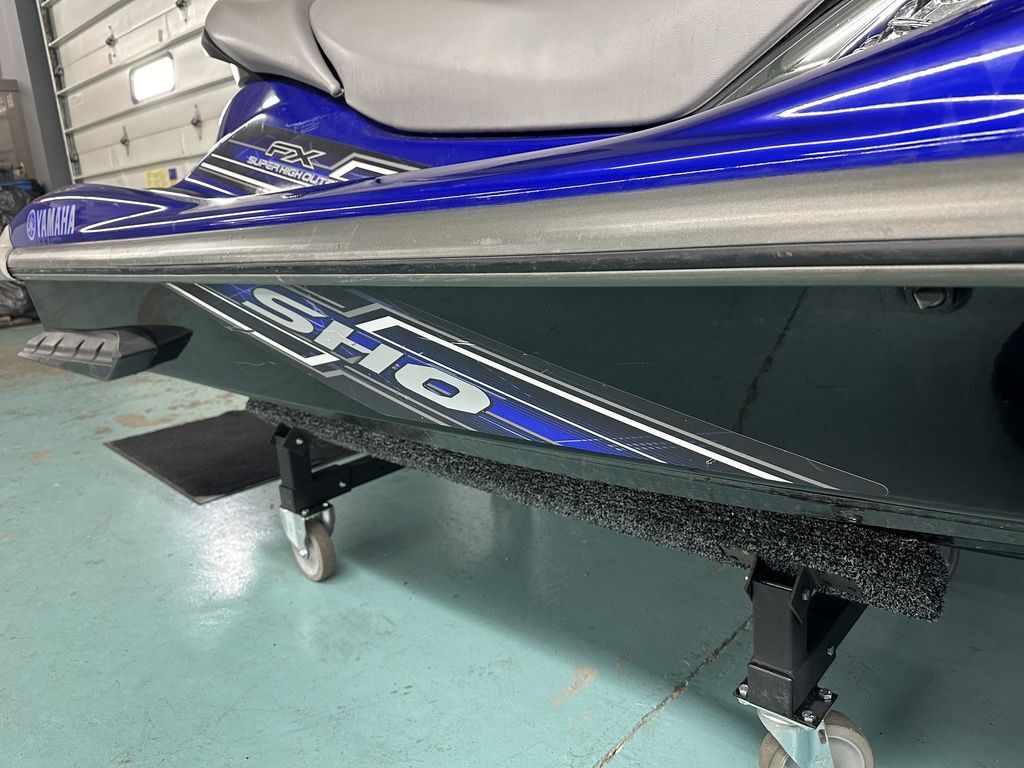 Used 2009 Yamaha Two Seater Personal Watercraft FX SHO - Image 4