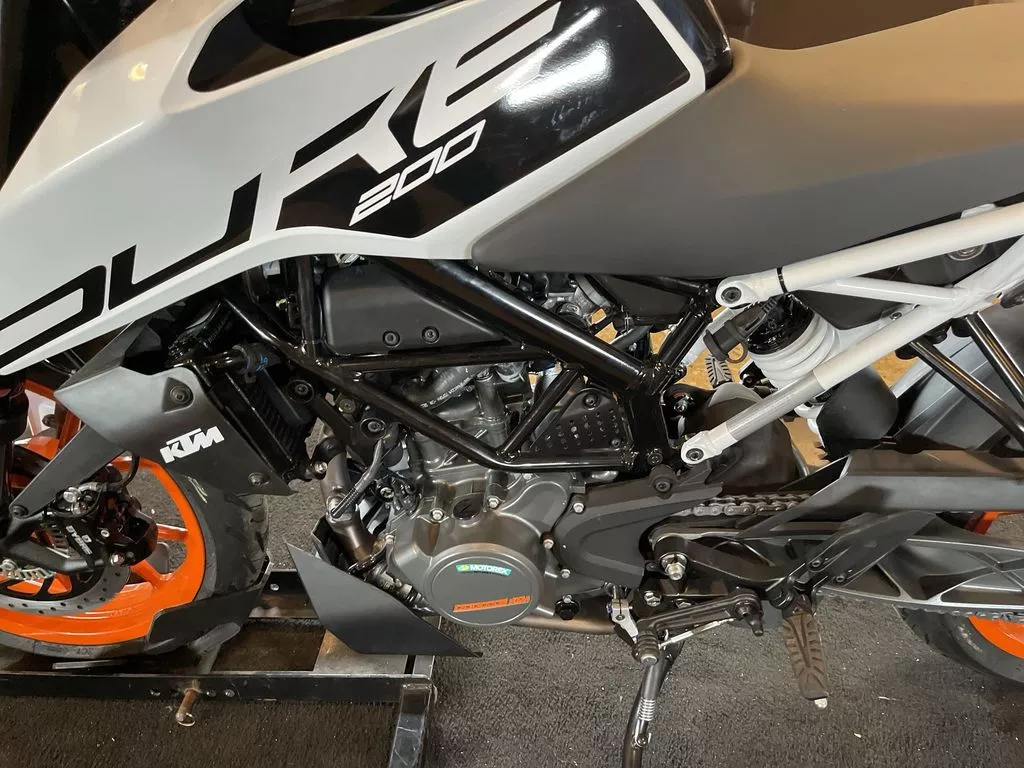 2022 KTM 200 Duke - Image 7
