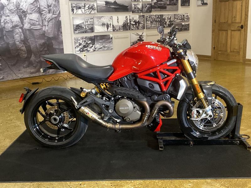 2016 Ducati Multistrada 1200 S Iceberg White - Image 4