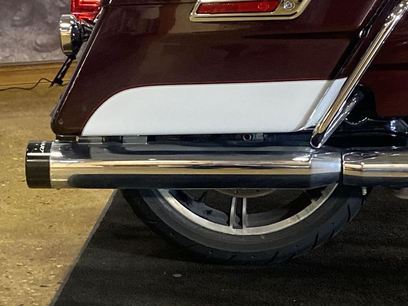 2021 Harley-Davidson® FLHR - Road King® - Image 10