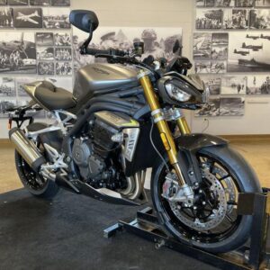 2023 Triumph 1200 RS