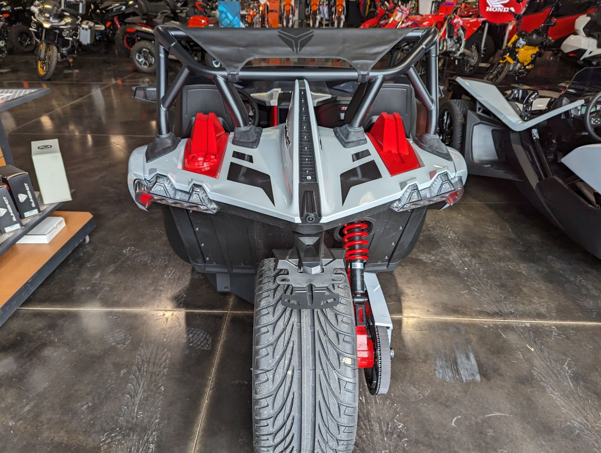 New 2024 Polaris Slingshot ROUSH Edition - AutoDrive - Image 6