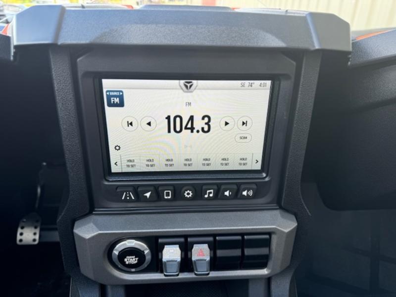 New 2024 Polaris Slingshot® SL AutoDrive Volt Orange - Image 17